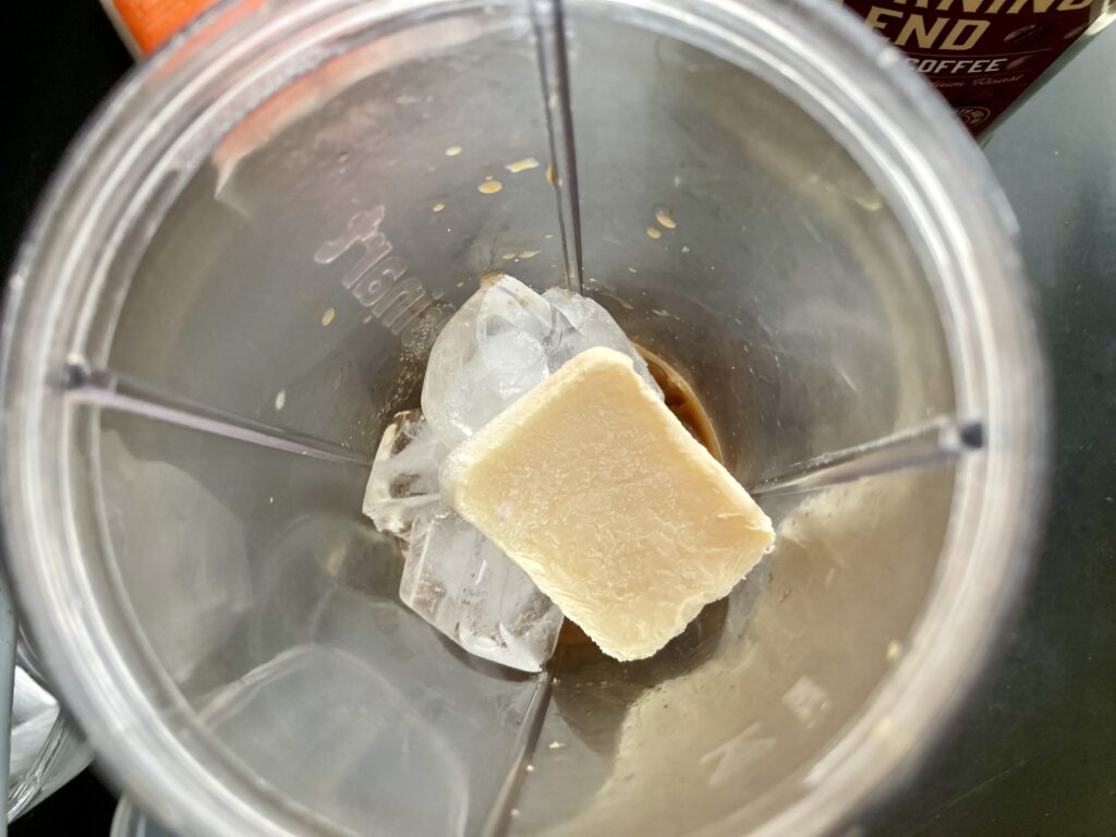 インスタントコーヒーでつくるコーヒーフラペチーノ　レシピ