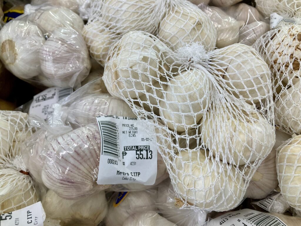 フィリピン・セブ島　にんにく　値段