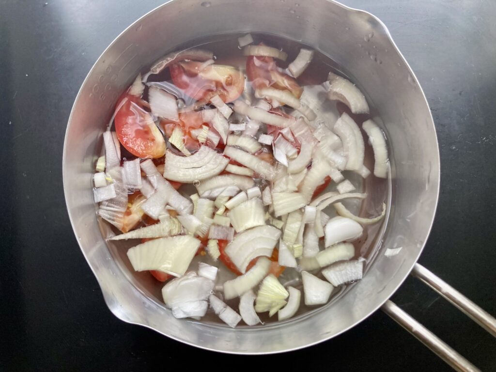 海老のシニガンスープ　レシピ