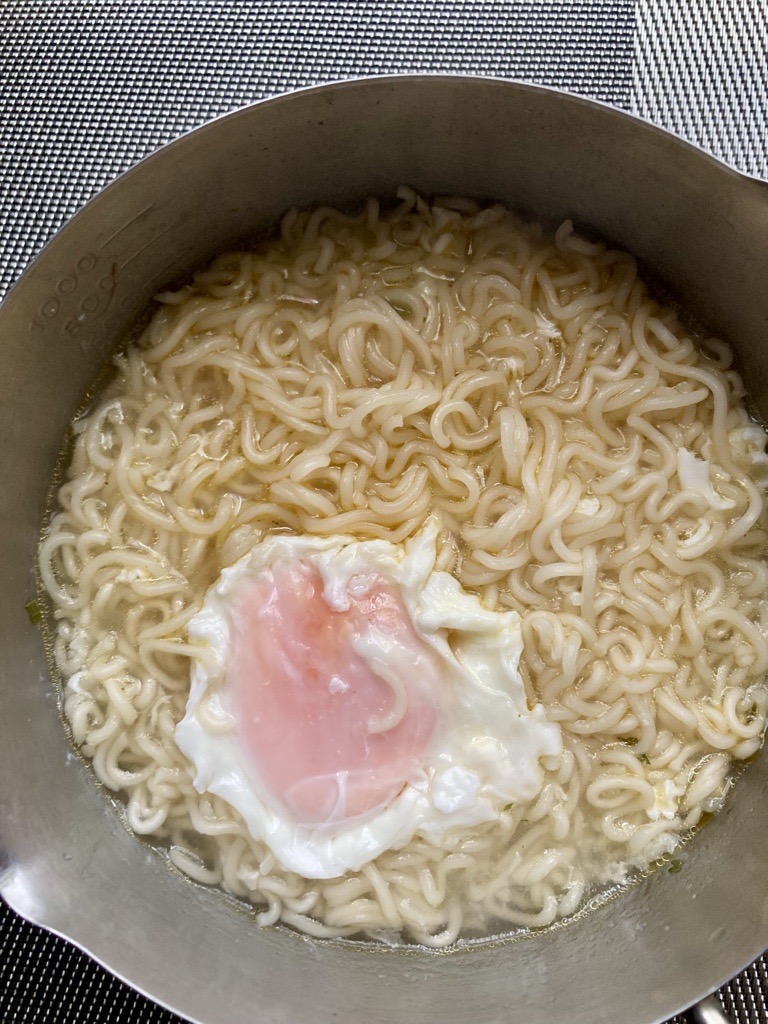 Yu Pin King（御品皇）Chicken Flavor Soup Noodles