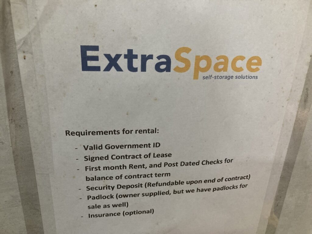 フィリピン・セブのトランクルーム（ストレージサービス）Extra Space　契約に必要なもの