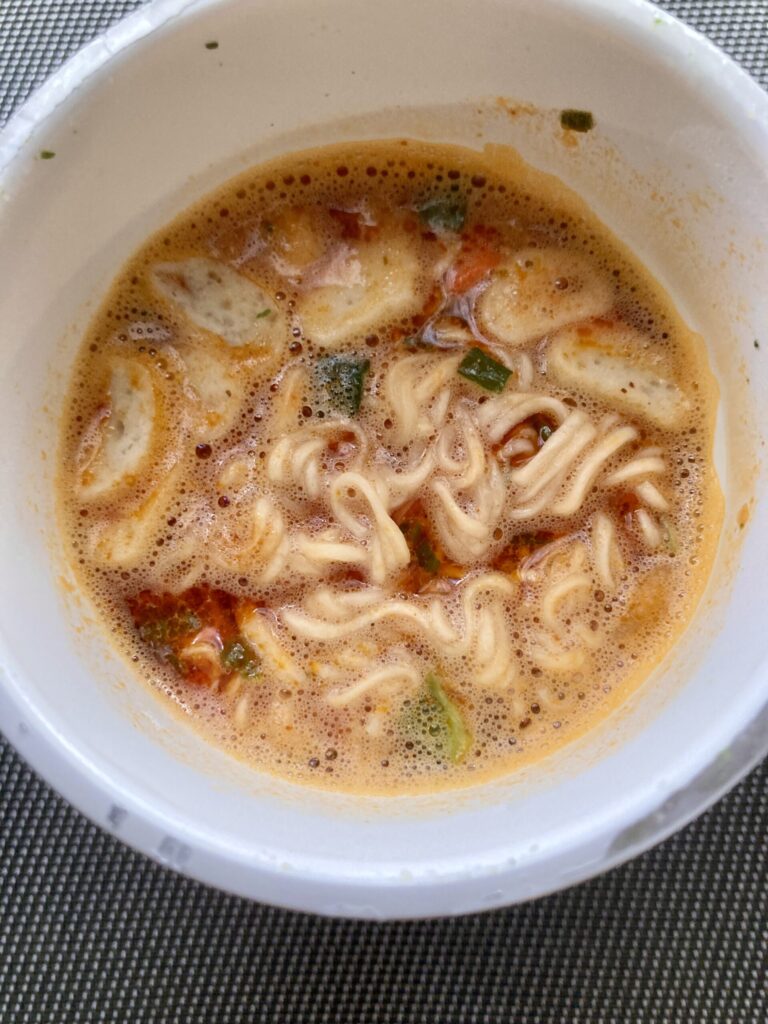 Ajinomotoトムヤムシュリンプクリーミーラーメン