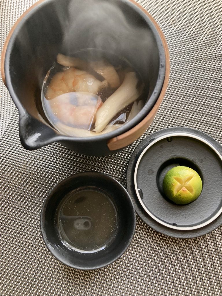 平茸の土瓶蒸し