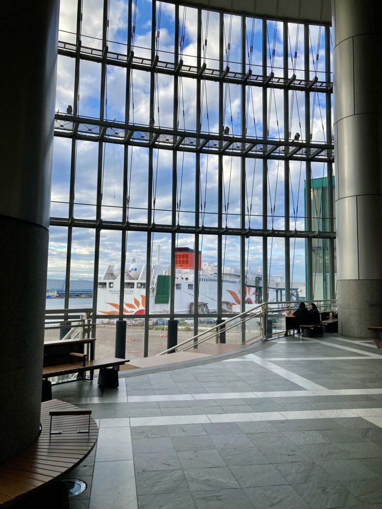 大阪南港さんふらわあターミナル近く