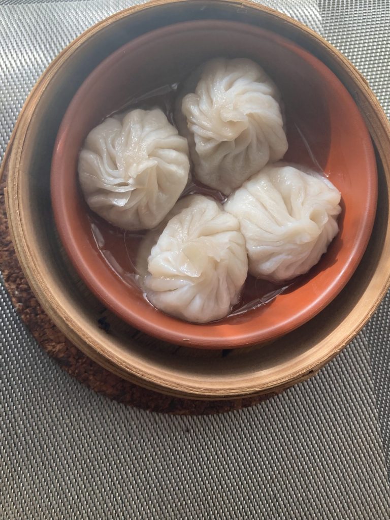 せいろ用深皿と小籠包