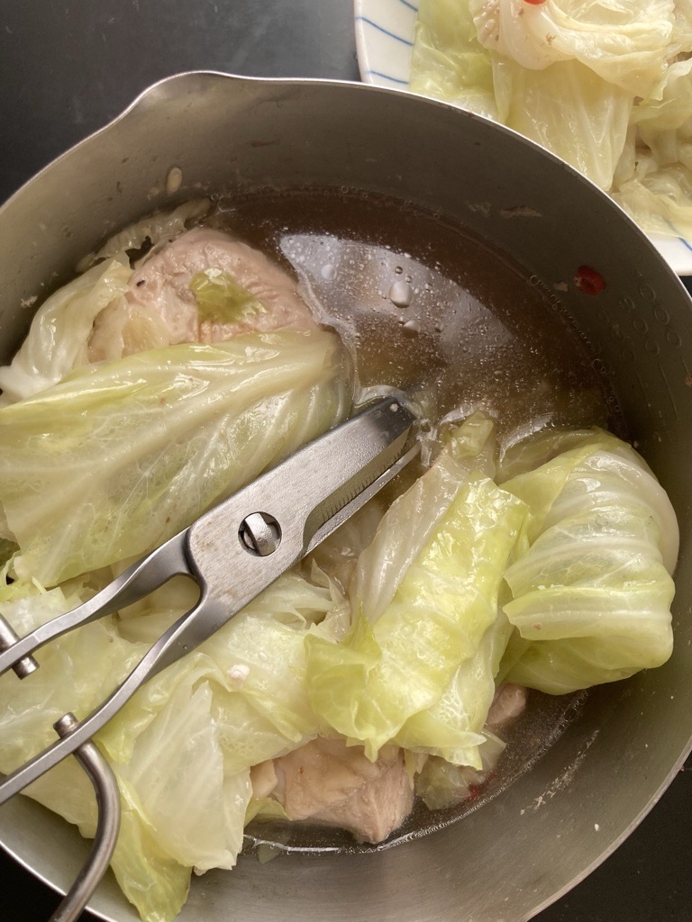 リュウジ　鶏肉とキャベツのもつ鍋風　レシピ