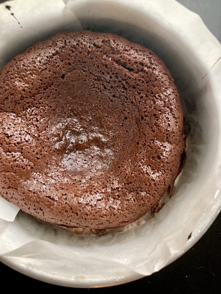 材料2つの濃厚ガトーショコラ レシピ