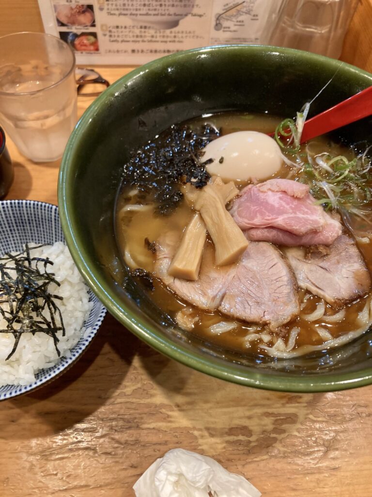 銀座たかはし　焼きあごだし塩ラーメン