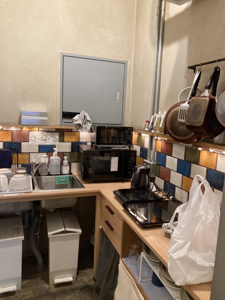 東京馬喰町の日系ホステルCITAN（シタン）共有キッチン